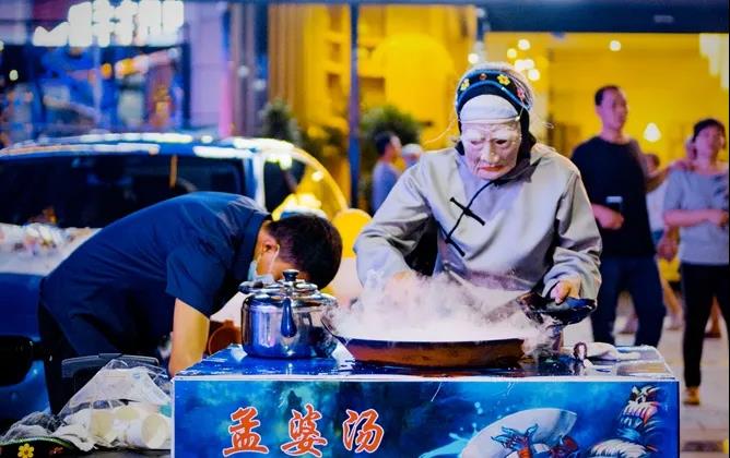 靚起來！西區(qū)打造美食名片撬動“夜間經(jīng)濟”